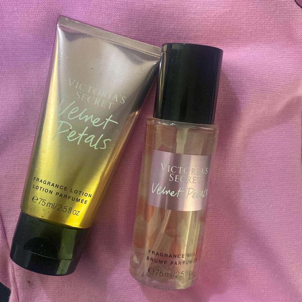 Victoria secret velvet petals